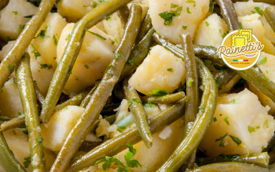 Recette : Salade Tiède de Haricots Verts, Pommes de Terre et Saucisson Piquant